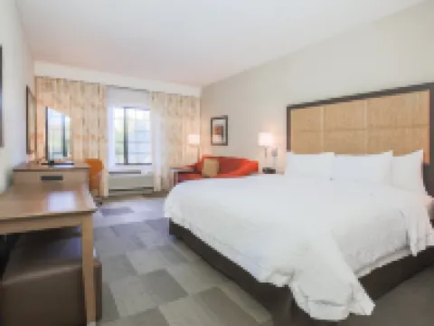 Hampton Inn & Suites Camarillo Hotels in Camarillo