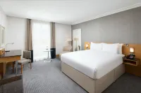 Hilton London Gatwick Airport Hotels in Gatwick