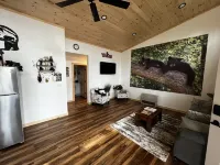 Country Quite 1 Bedroom, Looks like a cabin on the outside but modern inside