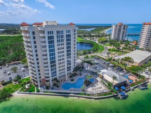 NEW LISTING!  Beautiful Remodeled 7th Floor Paradise "Lovers Key Resort"