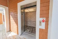 Sound front condo, pool, water access, & sunsets