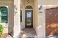 Amazing Escape Home in Naples with Private Pool & Bikes by Esthetic Stays - 4-Star