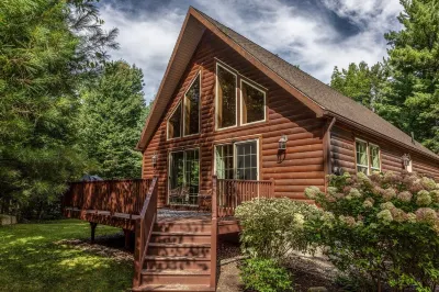 Modern, Sauna, Near Whiteface/Lake Placid, Dogs, Mountain Views Wilmington Notch Campground 주변 호텔