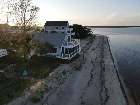 Wind Song Getaway on the Beach
