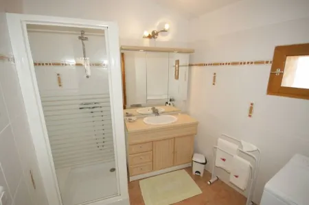 apartment 2nd floor panoramic view Отели рядом с достопримечательностью «Wellness - Capelongue»