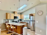 Cozy and quiet Detached unit 1 bedroom in Beaverton area