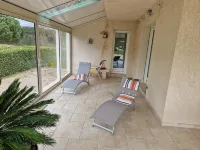 Grande Maison Avec Piscine Chauffée et spa Hôtels à : Lablachère