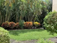 New Listing!!! Beautiful BEACHWALK CONDO, GATED! Walk to Vanderbilt Beach Hotel a Naples Park