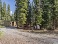 Star-Shaped Midcentury Modern Aurora Retreat + Hot Tub + Game Room Hotels in College