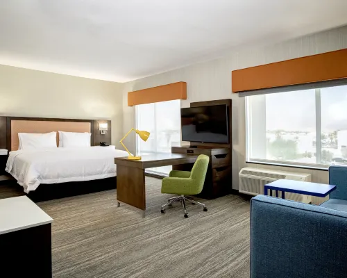 Hampton Inn & Suites Indio Hotels in Indio
