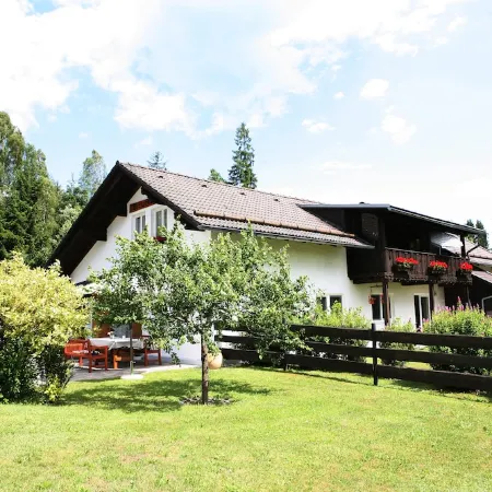 Cozy 3-Star Vacation Home, Quiet and Close to Nature for 4 People / 2 Bedrooms