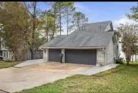 Beautiful 3 Story Lake Front Home with boat lift!
