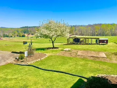 Country Apple Cottage