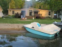 3 bedroom lakefront vacation home