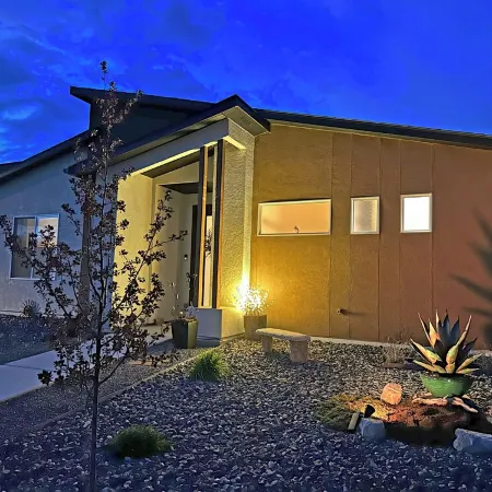 Kokopelli House - Modern Fruita Retreat with Garage
