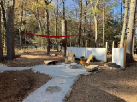 StarryPinesCottage w Cedar Sauna Steps to Trails Hotels in Catskill