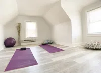 Modern 1 Bedroom walk to Glass Museum w/ Bonus Wellness Studio