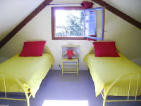 chalet between the mountains and the lakes