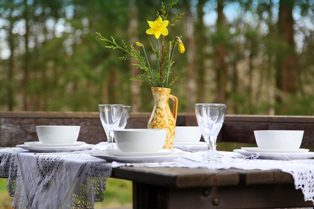 Authentic log cabin in a lovely forest location close to stunning Loch Awe Hotels in Taynuilt