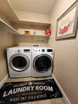 Basement Apartment--Sleeps 6 *2 Bedrooms +Kitchen/Laundry