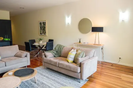 Spacious, modern apartment right in the Bendigo CBD