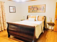 In the heart of Cajun country! Entire home with pool.