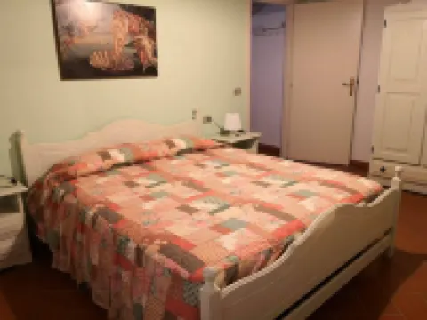 Lodging in Montaione,pool,children pool,Aircon,ideal for families, sleep 7