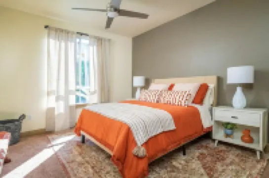 Luxury Resort Condo by Six Flags Magic Mountain