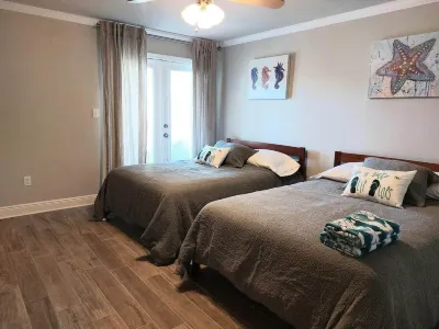 The Perfect Escape II  Walking distance from the beach โรงแรมใน