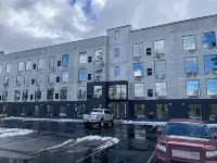 Hot Tubs ~ Pet Friendly ~ Rooftop Terrace  ~ Close to Downtown