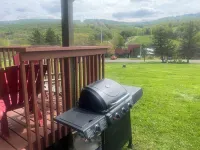 Newly Renovated Family Ski Condo Across the Street from Greek Peak Hotels in Virgil