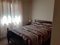 Beautiful cabin 2 story with 2 decks, near Lake Gregory, Lake Arrowhead.