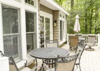 Lancaster County Cottage NO PETS!