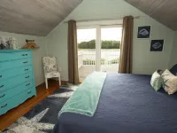 The Loft at Oakland Beach Ask About Off-season Discounts 5 min from Airport. 워윅 호텔