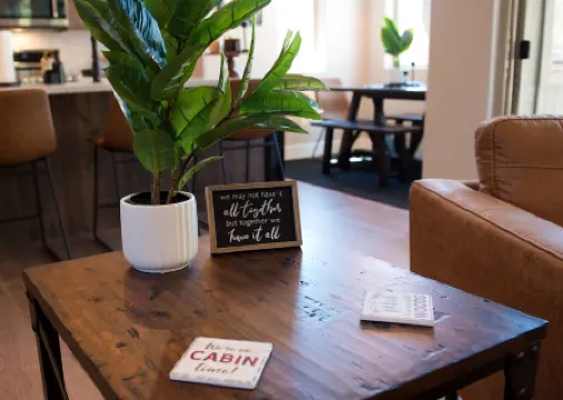 Custom 4bd Mountain & Golf Retreat, Sleeps 8,A/C, Close to All Key Attractions