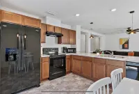 *Montward preserve way retreat* WiFi Near,Airport & Zoo