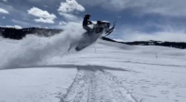 Stay Where You Play! Cumbres Cabins Four Season Rental. 科內霍斯縣酒店