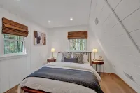Dreamtime - Modern A-frame Cabin w/ Hot tub - 4-Star