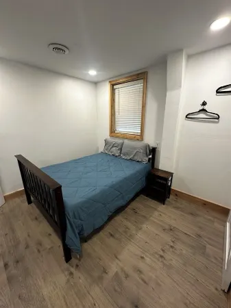 Escape to Waynoka: Your Ultimate 4-Bedroom Retreat Near Little Sahara State Park