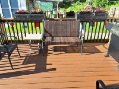 Westerly Getaway- Short drive to the beach, Walk to Downtown Shops & Restaurants