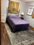 Shady Shelter - Quiet Comfort, Family Friendly - close to everything!