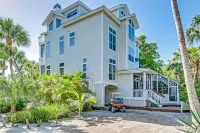 SERENITY NOW~1 Min. To BEACH!-SCREENED-IN HEATED POOL-2 Carts-4&6, Island Club