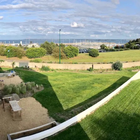 OLD FARM SEA VIEW
