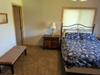 Apple Canyon Lake Home, Life At The Lake 톰슨 타운쉽 호텔