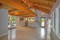 Peaceful Retreat Compound 10 Minutes to Great Barrington!