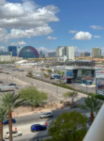 MGM Signature Balcony Suite 5073 NO RESORT FEE