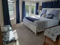UNIQUE AND BEAUTIFUL , PRIME NORTH END LOCATION !!