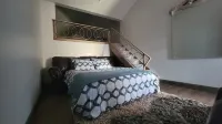 Luxurious-unique-tranquil Retreat. By Zion'sPark-GrandCanyon-Hike/Bike/Relax