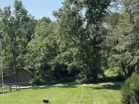 Hillside Haven Historic Vacation Home in Deersville by Tappan & Clendening Lakes Hotels in Harrison County