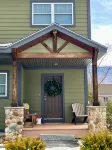 Luxury townhome in the White Mtns. Convenient to hiking and area activities!